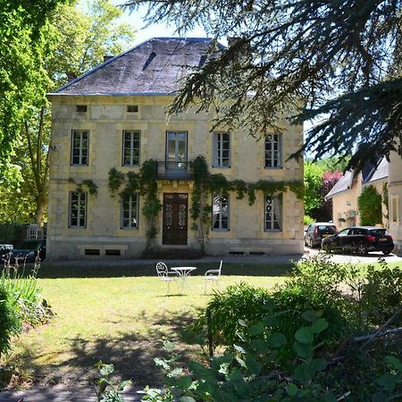 Manoir Le Bourg, Touffaillesヴィラ エクステリア 写真