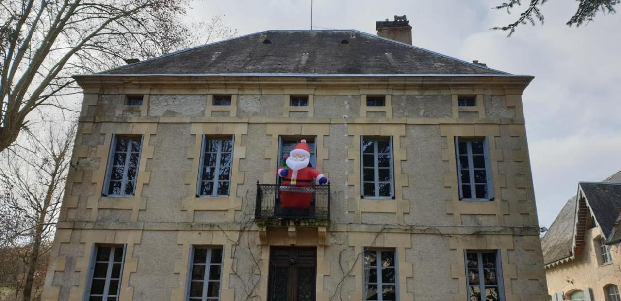 Manoir Le Bourg, Touffaillesヴィラ エクステリア 写真