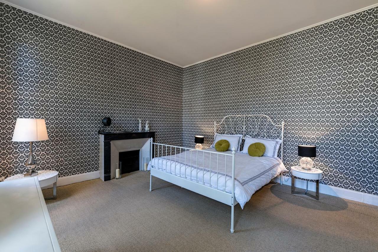 Manoir Le Bourg, Touffaillesヴィラ エクステリア 写真