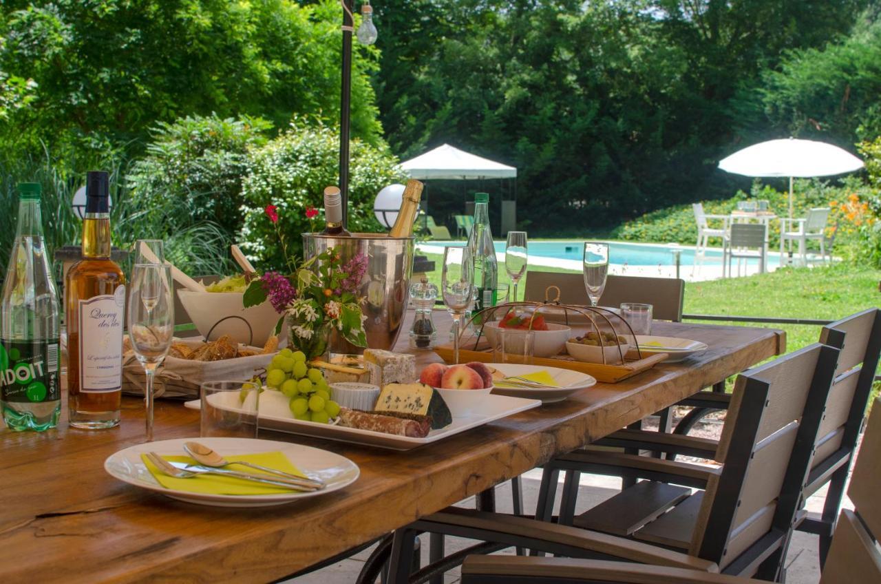 Manoir Le Bourg, Touffaillesヴィラ エクステリア 写真